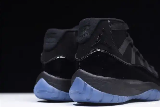 Rep TBK Gown and black Cap Jordan 11 Air 378037-005 0518